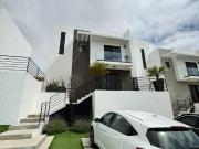 HERMOSA Y AMPLIA CASA EN VENTA EN SAN MARINO RESIDENCIAL