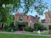 HERMOSA Y CALIDA CASA EN BARRIO PRIVADO CLUB EL CARMEN