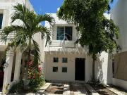 ?HERMOSA Y COMODA CASA A LA VENTA! UBICADA EN FRACC....