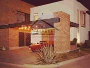 HERMOSA Y MODERNA ALAmo COUNTRY