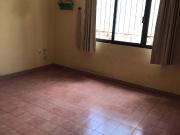 HERMOSA Y MUY AMPLIA RESIDENCIA