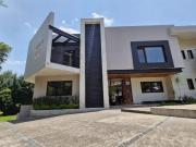 Hermosa y Renovada Residencia en Venta, Club de Golf...