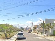 Hermosa ya amplia casa en remate en Costa de Oro, Boca...