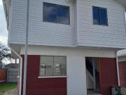 Hermosas casas de dos pisos en Casablanca