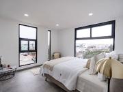 Hermosas casas nuevas a estrenaren la Ermita