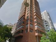 HERMOSO 4 AMBIENTES CON DEPENDENCIA Y COCHERA