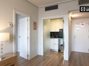 Apartamento de 1 dormitorio en alquiler en Castilla, Madrid