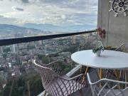 HERMOSO APARTAMENTO MODERNO CON HERMOSA VISTA EN ENVIGADO