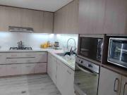 HERMOSO APARTAMENTO REMODELADO