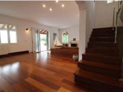 Hermoso Chalet de Lujo en Génova con vistas, terrazas, parq Hermoso Chalet de Lujo en Génova con vistas, terrazas, parq