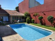 Hermoso chalet en barrio Chauvin con pileta climatizada
