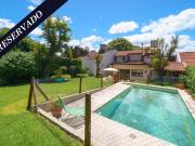 Hermoso Chalet en Los Troncos