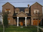 Hermoso Chalet estilo Victoriano en venta Hermoso Chalet estilo Victoriano en venta