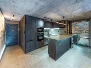 HERMOSO DEPARTAMENTO CON DISEÑO EN VENTA CÓD. 323