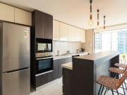 HERMOSO DEPARTAMENTO EN LAS CONDES 2 DORMITORIOS 2B 1E 1BO