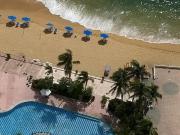 Hermoso departamento en venta sobre playa en bahía Acapulco