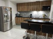 Hermoso Departamento con roof garden en venta – Zona Sur...