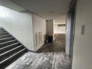 HERMOSO DEPARTAMENTO MUY AMPLIO E ILUMINADO, CON JARDIN...
