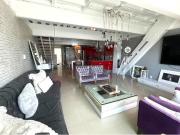 Hermoso Departamento PH de dos pisos amueblado en Renta....