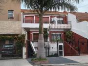 HERMOSO DUPLEX 4 AMB CON COCHERA Y FONDO