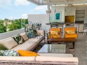 Hermoso duplex con acabados de primera, ubicado en Urb....