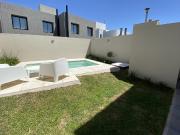 Hermoso duplex con pileta EN VENTA