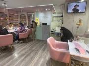 Hermoso local comercial en venta en el centro comercial...