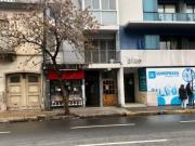 Hermoso! Reciclado y equipado Monoambiente a mts Plaza...