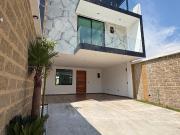 HERMOSO RESIDENCIAL EN PREVENTA ZONA ATEMPAN‼️