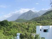 Hermoso terreno en venta en zona sierra alta y Valle Alto