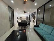 Hermoso Townhouse con roof top y jacuzzi en Altabrisa