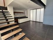 | Hermoso townhouse, en renta. |