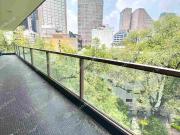 HERMOSO Y AMPLIO DEPARTAMENTO CON LA MEJOR VISTA EN...