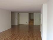 HERMOSO Y UBICADÍSIMO DEPARTAMENTO EN LOMAS ALTAS