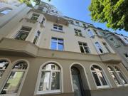 Herrliche Altbau Wohnung im Erdgeschoss mit Terrasse gut...