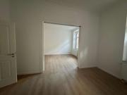 Herrliche Altbau Wohnung mit 3,0 Zimmern und Terrasse...