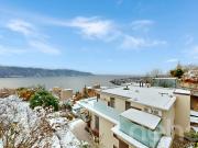 Herrliche Gartenebene mit beheiztem Schwimmbad und...