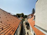 HERRLICHE PENTHOUSEWOHNUNG IN CHARMANTEM WINZERHAUS IM...