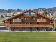 Herrlicher 4,5 p Kamin, privater Garten, Aussicht, 2...