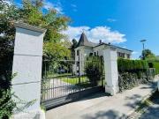 Herrschaftliches Wohnen in luxuriöser Villa!