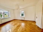 Herrschaftliches Wohnen in luxuriöser Villa!