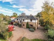 Hertford Heath, Hertford SG13, 5 bed detached house to...