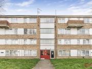 Hertford Road, Edmonton N9, 4 bed flat to rent, £2,100...