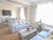 Hertford Street, Mayfair W1J, 2 bed flat to rent, £5,200...