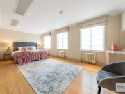 Hertford Street, Mayfair W1J
