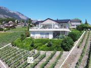 Hervorragende moderne 6 Zimmer Villa mit Wellnessbereich