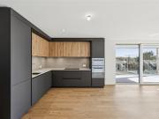 Hervorragende neue 3,5 Zimmer Wohnung mit Terrasse und...