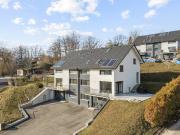 Hervorragendes Doppelhaushaus mit 5,5 Stück zum Verkauf...