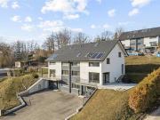 Hervorragendes Doppelhaushaus mit 5,5 Stück zum Verkauf...