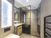 Hewett Street, London, EC2A